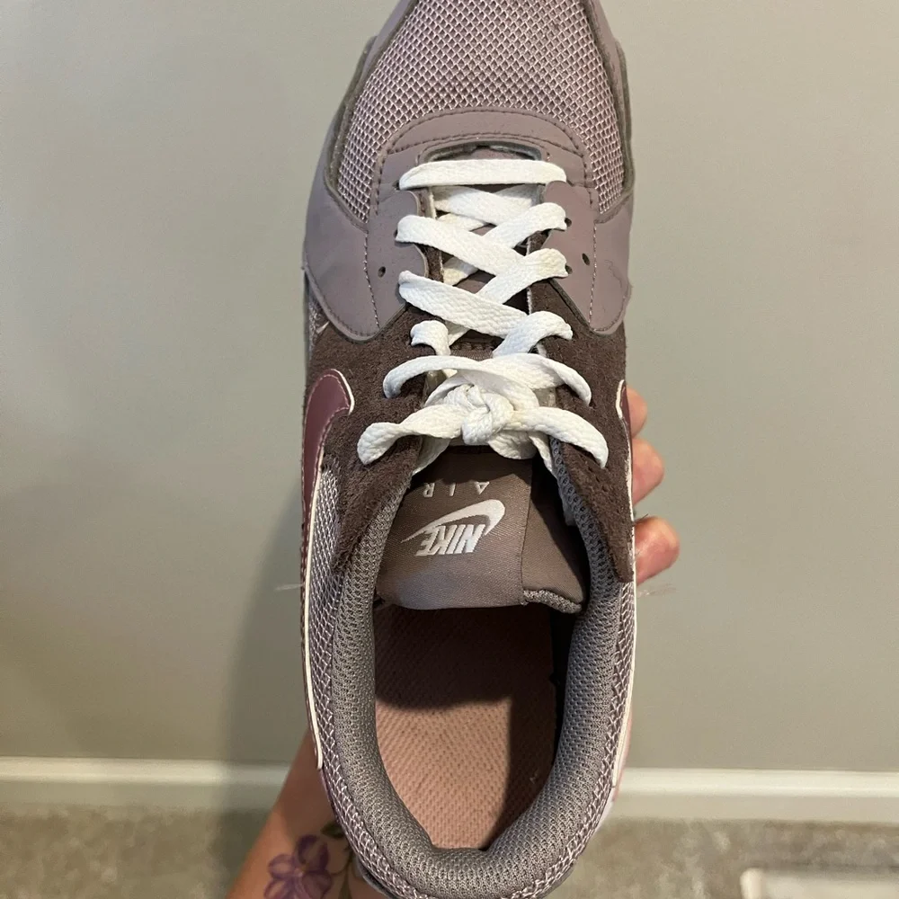 Nike Air Max Excee - Big Kids Size 5.5Y - Picture 6 of 7